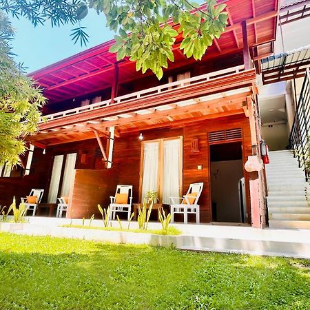 Wood Lodge Mirissa Exterior foto