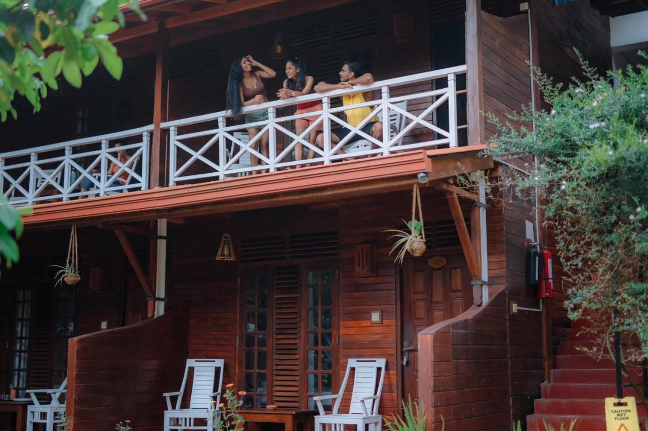 Wood Lodge Mirissa Exterior foto