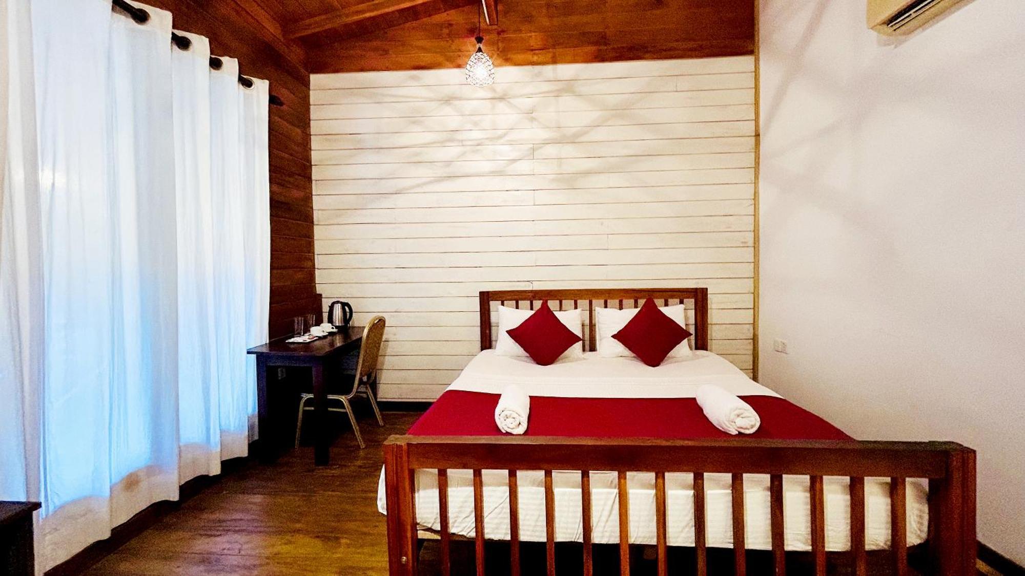 Wood Lodge Mirissa Exterior foto