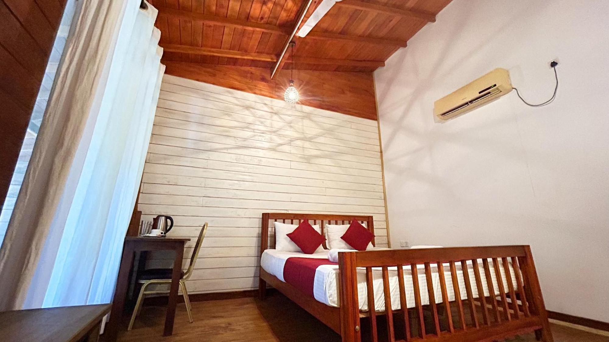 Wood Lodge Mirissa Exterior foto